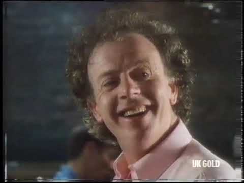 ''Big Deal'' S2 E8 ''The Rabbit And The Mare'' (1985)