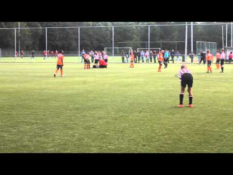 Holladia D1-FC Volendam D1(2de H1)(12-08-2015)(1-8)Oefenw