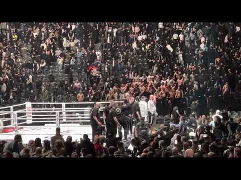 CELEBRATION WITH HOOLIGANS - GLORY 80 - BADR HARI vs WRZOSEK 2