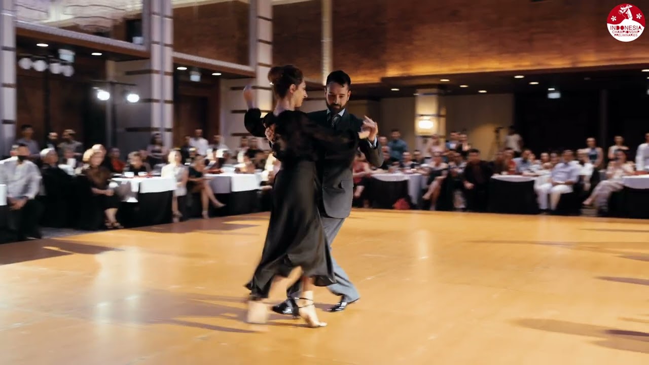 Video thumbnail for A WEEK OF TANGO IN BALI - Javier Rodriguez & Moira Castellano #2
