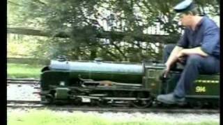 preview picture of video 'Eastbourne Miniature Steam Railway'