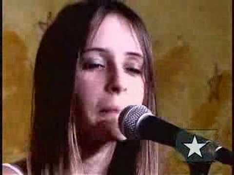 K-Sis tocam "Tem dias" no Estúdio Showlivre