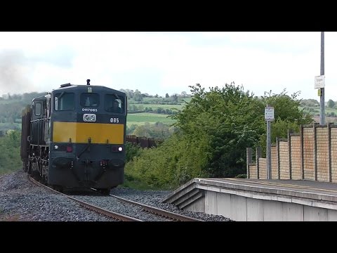 IE Loco 085 + Timber @ Thomastown