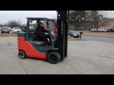 2015 Toyots 12,000lb Forklift www.forkliftscheap.com 770-753-0110  Industrial liquidators