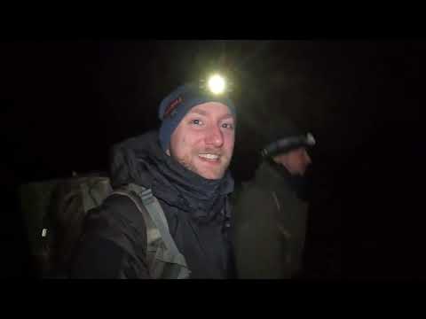 Nachts alleine im Wald | Nachtwanderung bei Kälte & Sturm | Kochen beim Sonnenaufgang