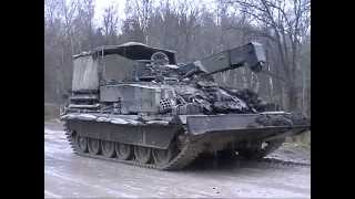 preview picture of video 'British Army 35 Engr Regt Royal Engineers Sennelager Germany 2002 Chieftain AVLB AVRE Manöver'