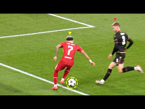 Luis Díaz Destroying Defenders in 2025