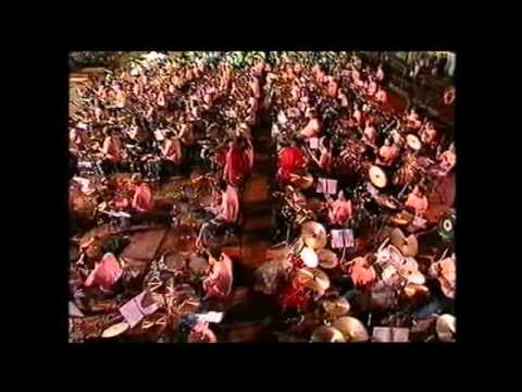 1000 drummers & The Golden Earring - Radar Love (5-9-1992_Rotterdam)