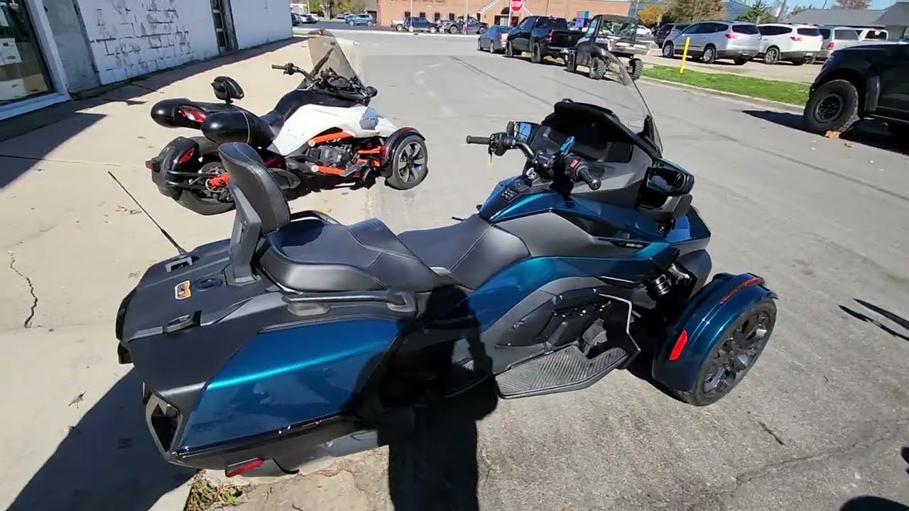 2022 Can-Am Spyder F3 Limited Motorcycle