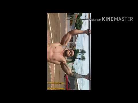 Vespera de feriado treino foi na praça mesmo.