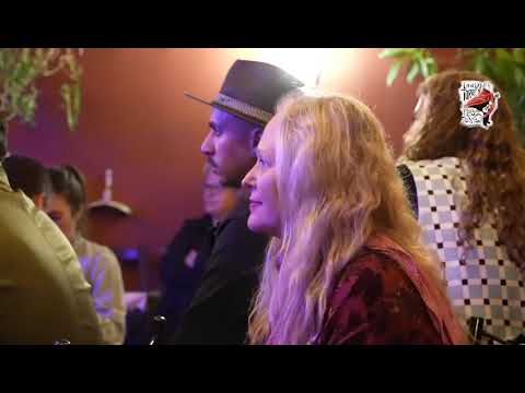 Jaime Torres el del charango,Tomas Lipan