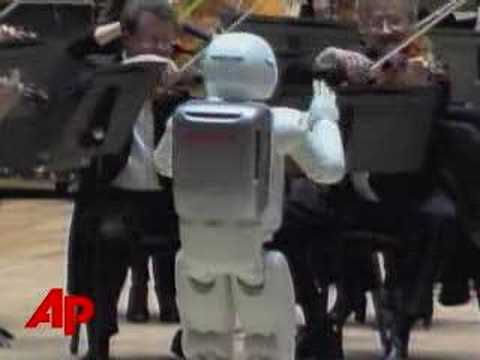Robotic Conductor Finds His Rhythm