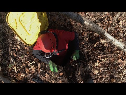 Geheimer Altbergbau ⚒ Klaustrophobische Mülltonnenbefahrung 🚯