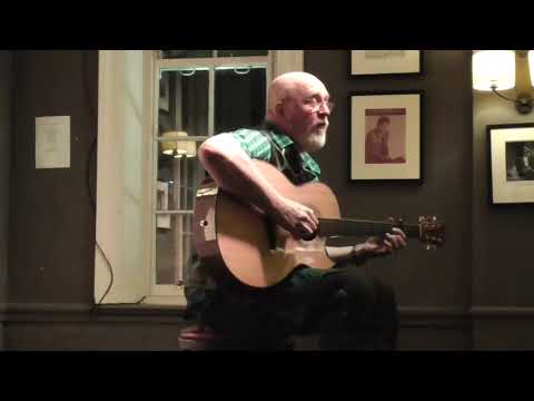 Ian Bruce at The Bridge - The Stoutest Man In The Forty Twa (Trad)