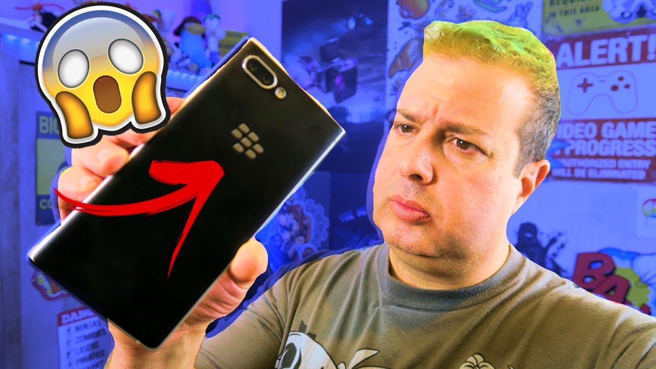 Reactions to using a BlackBerry KEY2 in 2018 😱