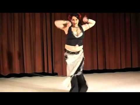 Robin Nadira at Wild Card Bellydance Hafla 2008