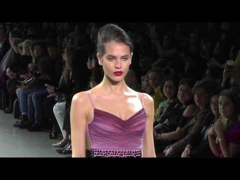 Chiara Boni La Petite Robe New York Woman FW19-20