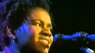 Tracy Chapman - Mountains O&#39; Things - 12/4/1988 - Oakland Coliseum Arena (Official)