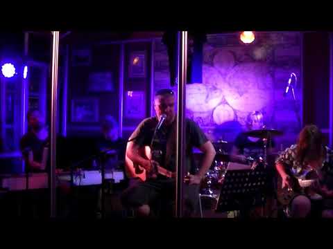 Alfik&KruppEssen - Alfik&KruppEssen - Delon z předměstí LIVE