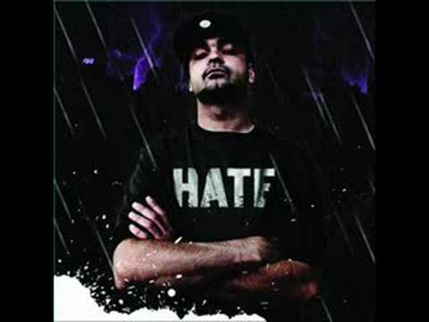 download lagu mp3 mp4 Ho Un Amico Bassi Maestro, download lagu Ho Un Amico Bassi Maestro gratis, unduh video klip Ho Un Amico Bassi Maestro