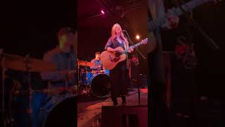 Uninvited - Sunny Sweeney