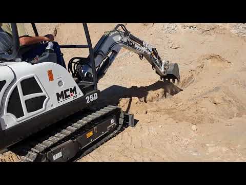 25D MCM Excavator Demonstration - Digging and Using The Dozer Blade