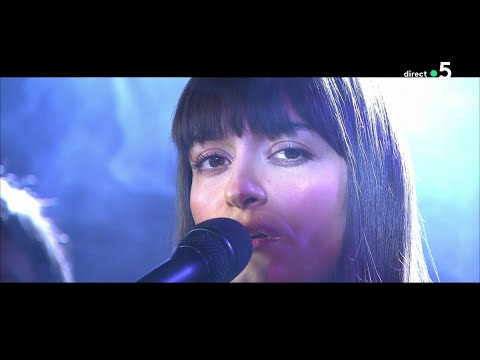 Clara Luciani - “Tout pour moi” en live - C à vous