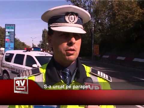 S-a urcat pe parapet