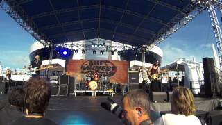 Winery Dogs - Not Hopeless Live Monsters of Rock Cruise 2015