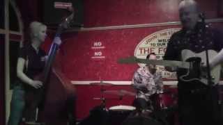 LEE GOCHER Emma Goss DAVE PRINCE Promised Land + Driving Wheel FORESTERS SOUTHEND