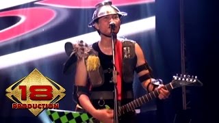 Download lagu Endank Soekamti - Satria Bergitar (Live Konser Yogyakarta 6 September 2014) mp3 Download lagu Endank Soekamti - Satria Bergitar (Live Konser Yogyakarta 6 September 2014) mp3