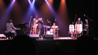 Kenny Garrett Quintet, Groningen 2012, Part 1,  "Boogetie Boogetie"