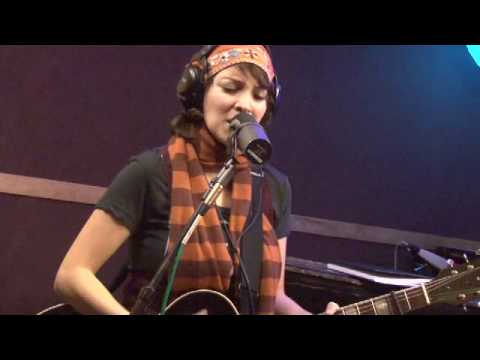 Gaby Moreno - Little Sorrow - Luxury Wafers Sessions