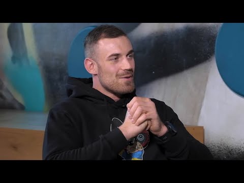 “Táta by mě rozsekal, kdybych nedal školu“ | Ondřej Raška | BEZ RUKAVIC