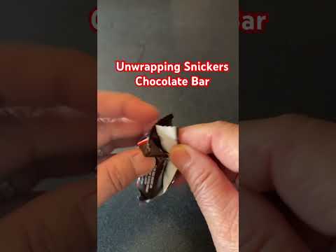 ASMR | Unwrapping Snickers Chocolate Bar