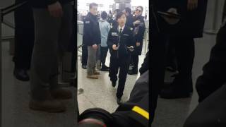 Download lagu Lee Joon Gi - Hong Kong departure 23.01.2017 mp3