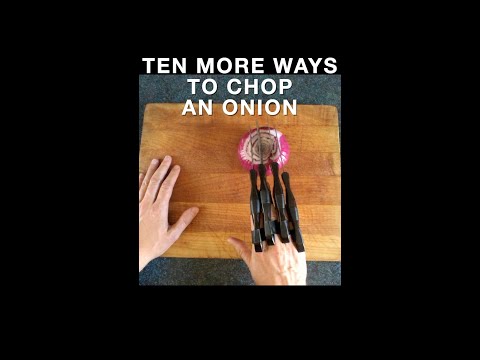 , title : '10 More Ways to Chop on Onion'