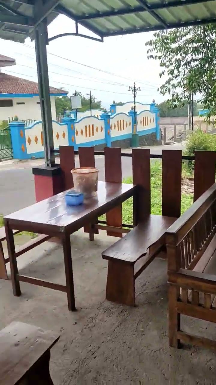 Sarapan di café estetik tapi menu terbatas? Ternyata tidak selalu sesuai ekspektasi! 😅🍽️