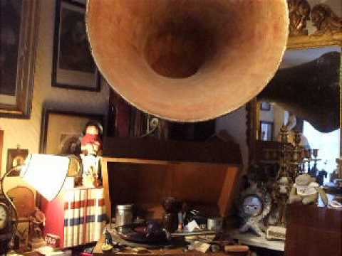 "All Muddled Up " (Percy Wenrich) Ragtime song Sung by Fred Douglas  Regal G 7924