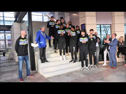 Presentatie team ZZ Leiden Basketball seizoen 2021 - 2022.  www.leidseglibber.nl