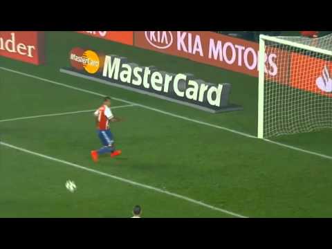 Leo Messi's incredible dribble to set up Argentina's fourth goal against Paraguay