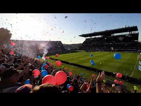 "SanLorenzo-Boca: Corto Recibimiento del Clasico" Barra: La Gloriosa Butteler &bull; Club: San Lorenzo
