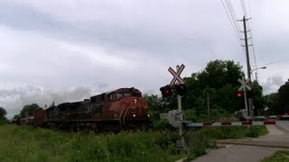 preview picture of video 'CN 2515 at Beaverton (29JUN2013)'