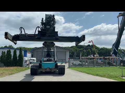 D3917 SMV 108TB6 Empty Reachstacker from 2015