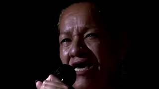 ¡Pierde su lucha contra el Cáncer! la reconocida poetisa hondureña “Juana la Loca”