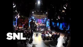 SNL Backstage: Studio 8H Time-Lapse MQDEFAULT Thumbnail