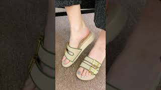 Download lagu So classy this slippers - link in the comment section✨️ mp3