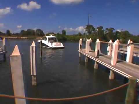 Docking a Twin Engine Boat