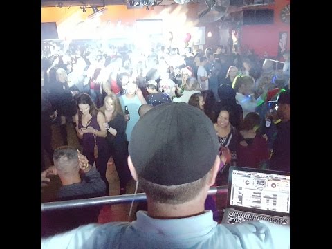 DJ Super Dave @ Scandals Nite Club (12-17-2016)