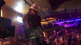 Brad Paisley Filming Bucked Off Video at Tootsies 12-5-18